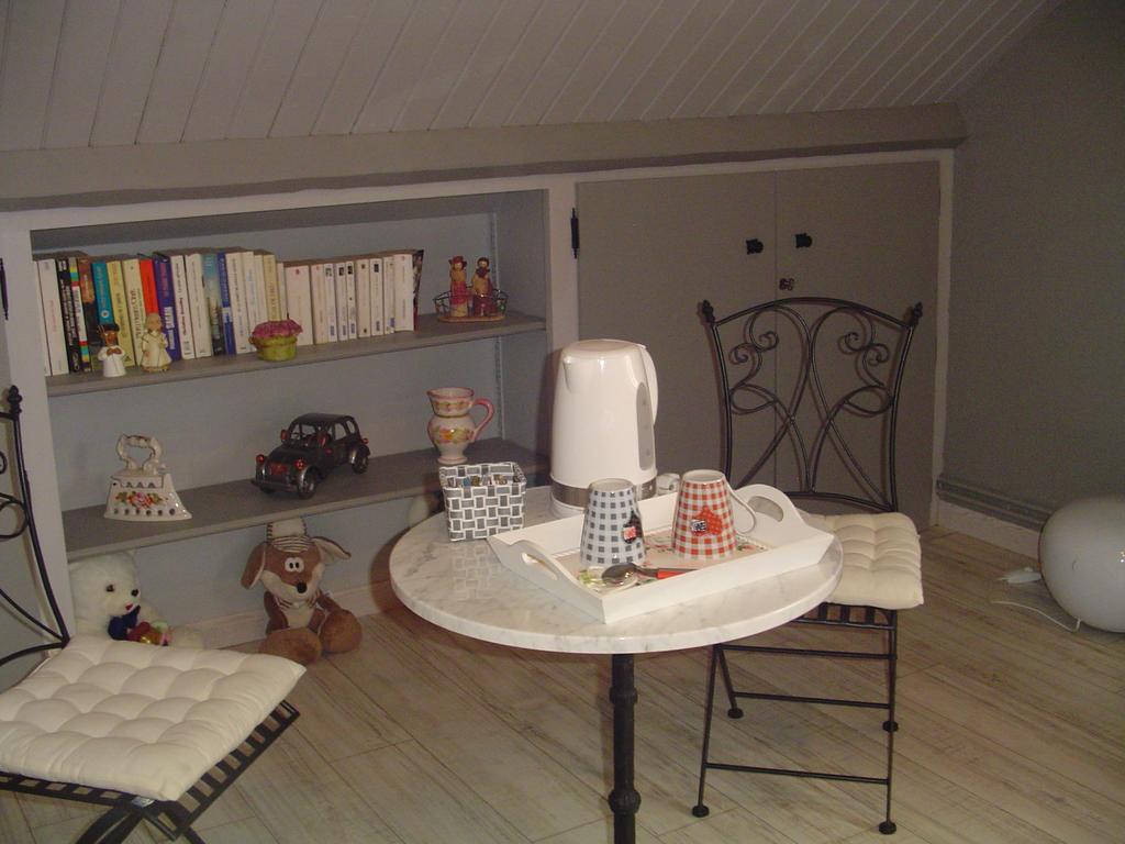 Chambre Crescia Vernouillet  Eksteriør bilde